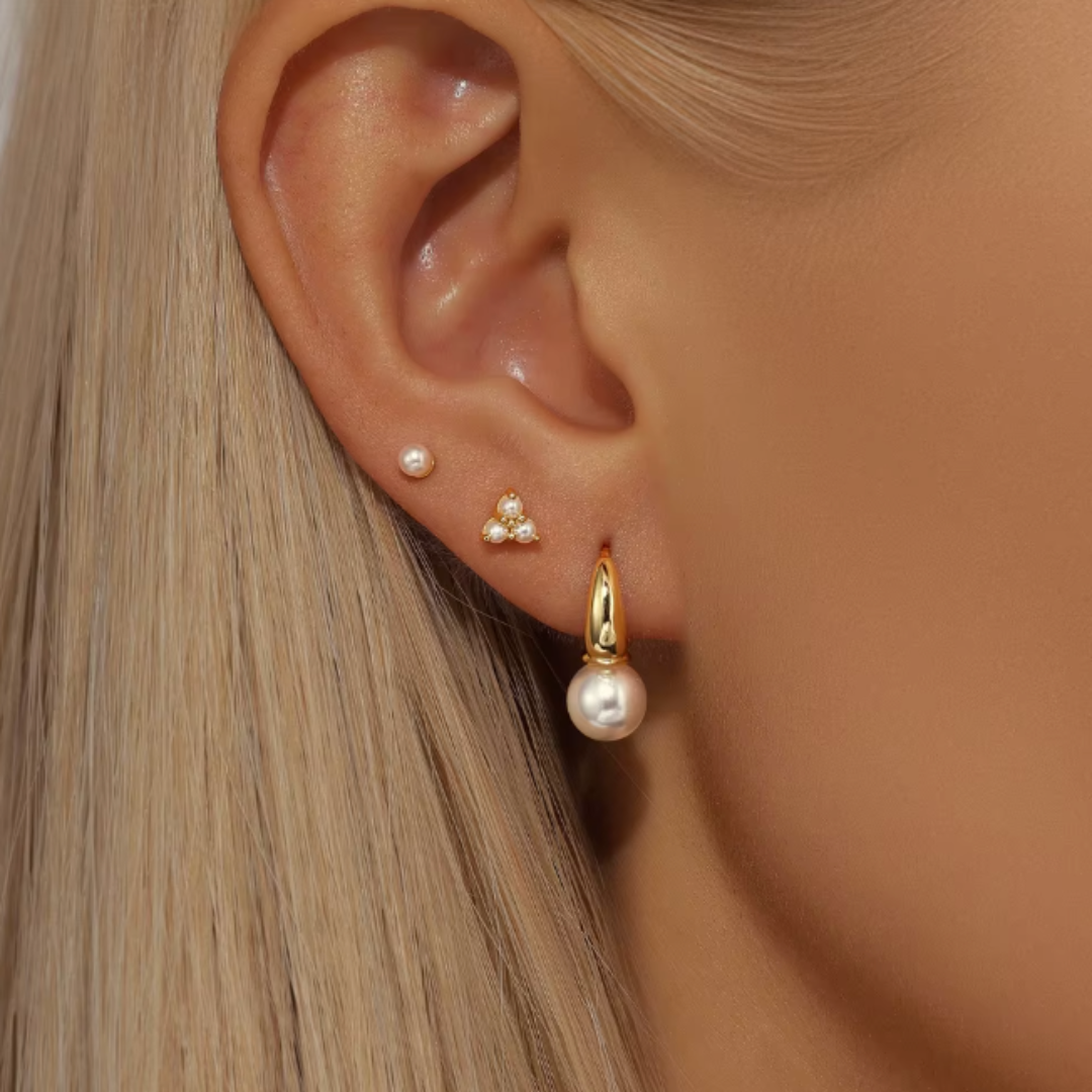 Mini Tri Pearl Earring